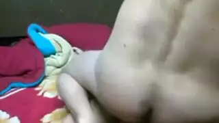 إباحية منزلية حارة: زوجان هنديان يهيمان جنونًا