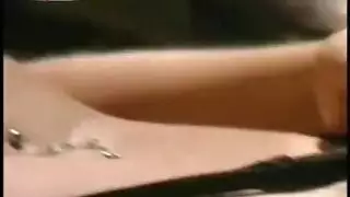 ١ الأوروبية المثيرة بيكي ليما تأخذ قضيبًا صارمًا