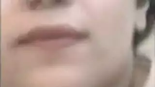 أفلام جنسية صعبة: زوج سعودي يضرب طيزها الضيقة وكسها المبلل