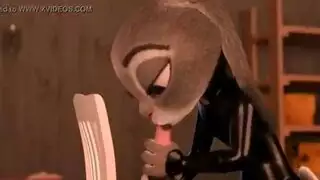 يهودي يطقع ثياب داخلية