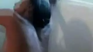 سكس تقبيل و مص