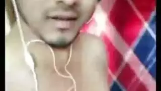 جنس مثلث بدون وقاية: حفلة جماع بين الأعراق