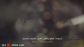 أمر الأم المسيطرة: تمثيل سحاقي محرم مع ابنتها بشكل جامح