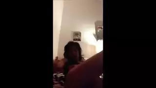جنون سوزي الجنسي: هياج قاسي على كسها بمفردها