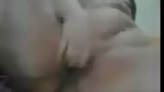 محجبة وشرسة: استمناء كس قاسي