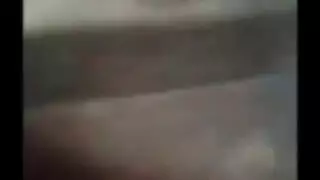 مكشوفة ومضروبة: استمناء فتاة مصرية الخاص في الحمام يصبح علنيًا