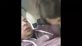 جمال لبنانية تمص زب عربي بعمق في السيارة