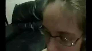 عقل شاب ساذج ينحل بسبب جنس نفسي صارم