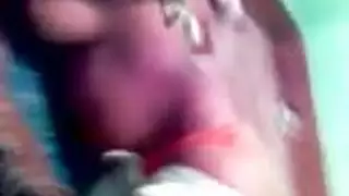 من النوم الهادئ إلى المضاجعة الإباحية الشديدة