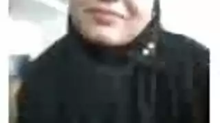 محجبة مغرية تمص بقسوة