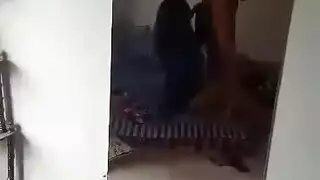 صديقة عربية تبلع قضيباً صلباً كالصخر في دبي