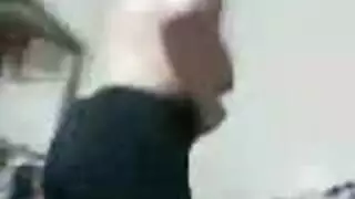 اخلعيها ثم خذي زبي
