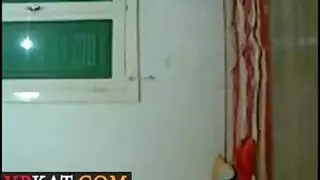 فلاحة جسمها نار تتناك خلفي في خرم طيزها