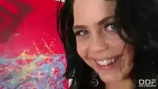 القحبة الساخنة أم بزاز كبيرة مدلدلة تدلع كسها بالزب المطاطي
