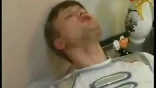 فرج زوجة الأب مشتعل من فعل xxx القاسي