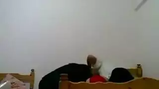جماع محظور: تدمير زوجة الأخ في سريره الخاص