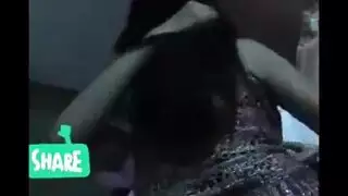رئيس هندي يحول موظفته إلى عاهرة شخصية في جنس مكتب عنيف