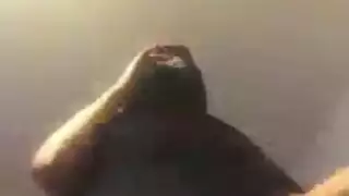 عربية محجبة تأخذ القضيب في فتحتيها بقوة