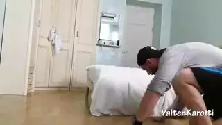 وجه بريء ومشهد شرجي قذر إكس إكس إكس