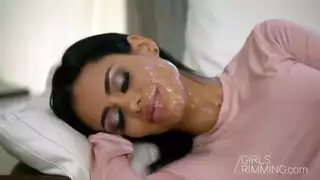 نيك الاخوات غير الاشقاء