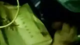 مقيدون ويتلقون إيلاجاً شرجياً