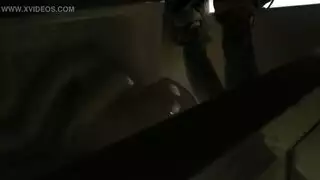 لمس ذاتي محظور يتم التقاطه بكاميرا تجسس