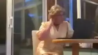 ناضج ألياف لدنة سخيف