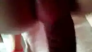 رجال ناضجون يضخون بعمق