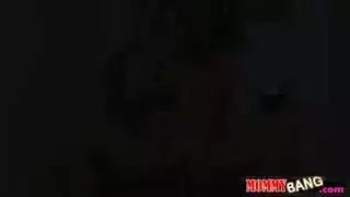 خادمات في زي موحد يأخذن السائل المنوي على وجوههن