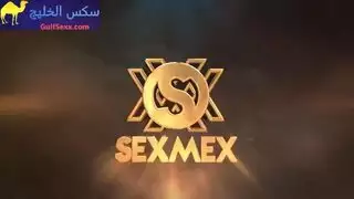 نيك في كرسي الاعتراف: سكس حصري مع أم تقية
