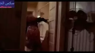 عصابة من الفحول تضرب فرج جيمي جيرتز الضيق