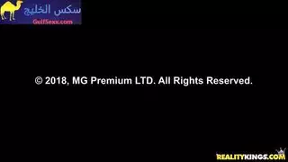 أم شابة محرومة تُسرق وتُمارس معها الجنس بعمق