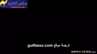 سكس حصري زوجة الأب: الابن ينيك كسها المشعر بقوة