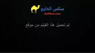 ‫رغبات سرية لامرأة محجبة مشهد صريح للاستمناء بالأصابع‬