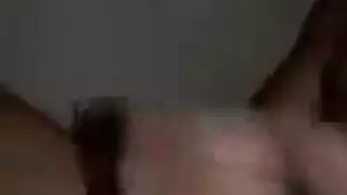 جنس حمام سري – مشهد استمناء صريح لأمّا جولي