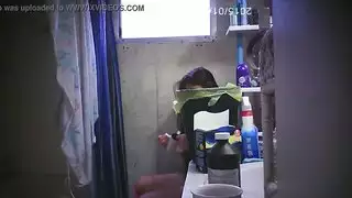 جزائرية عارية مراهقة بثديين ضخمين وجسم ممتلئ