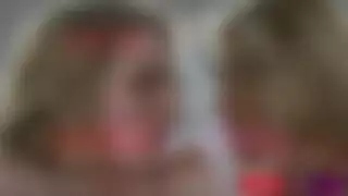 العربدة مثليه الساقين الثدي