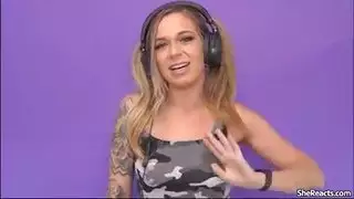 قذف مت