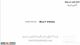 تواصل عائلي حميم: مشهد سحاقي صريح