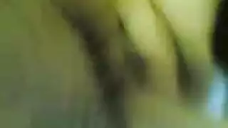 شرج عرقي: الإناث المطلقات الساخنة تشارك في فيلم بول صريح xxx
