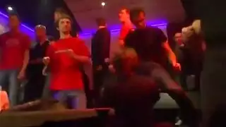 من الألم إلى الأنين: خضوعه الشرجي المطلق