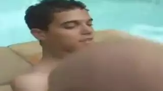 بيتزا فتاة العضلات الحقيقة