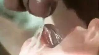 سكس محرم مع الحيوانات: زوجة مثيرة تركب الفحل والزوج يشاهد
