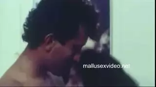 أفلام إباحية للشخصيات المهمة: أرشيف الصور الصريحة لشخصية رسمية