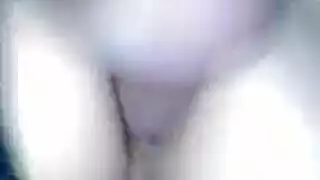 شرجية عذراء شابة تمزق