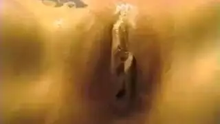 شهر عسل صاخب عروس كويتية تُقذف على وجهها
