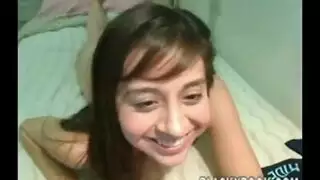 مترجمة على ركبتيها من أجل إكرامية كبيرة