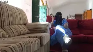 خيال جنسي صريح: الزوجة التركية تريد ذلك القضيب الأسود العملاق من صديقه