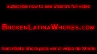 وضع حنجري قاسي وضرب شرجي للاتينا ذات العيون الزرقاء في عمل جماعي