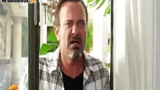 مشاركة زوجتي المشاغبة مع صديقي مثلية ثلاثية إباحية كاملة